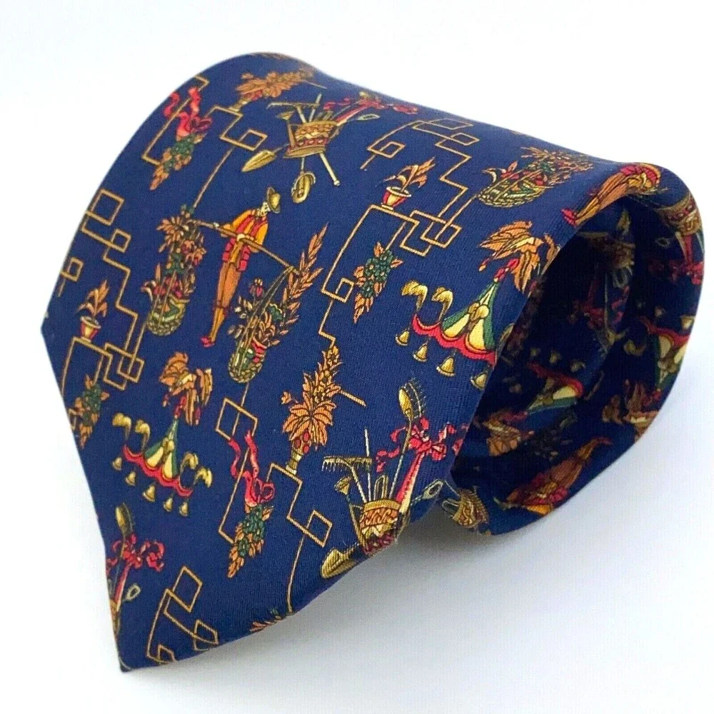 Salvatore Ferragamo Tie Navy Blue Mens 100% Silk Necktie Made in Italy